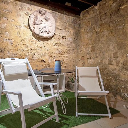 Old Town Corner Luxury Studios Rhodes City Zewnętrze zdjęcie