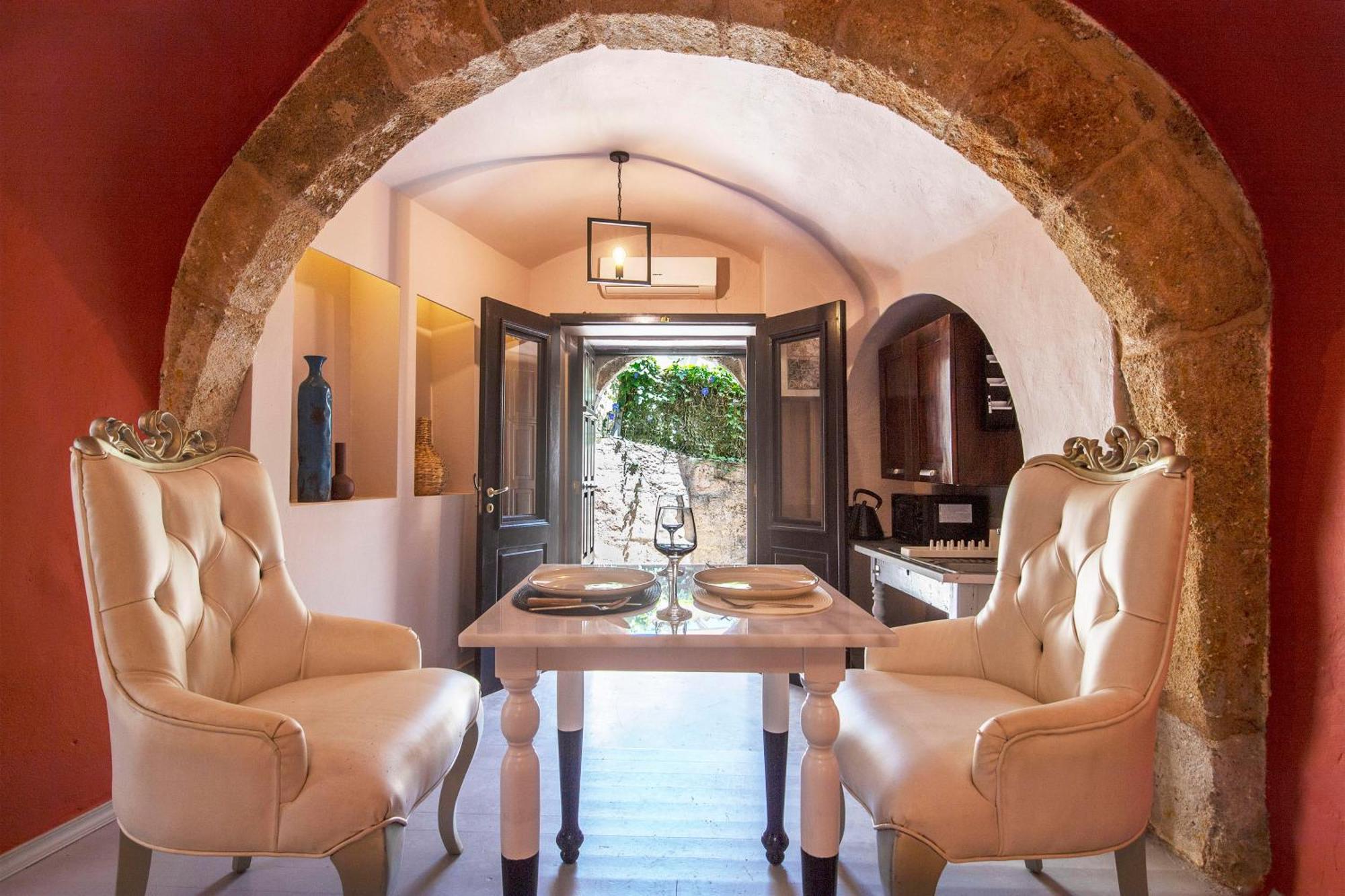 Old Town Corner Luxury Studios Rhodes City Zewnętrze zdjęcie